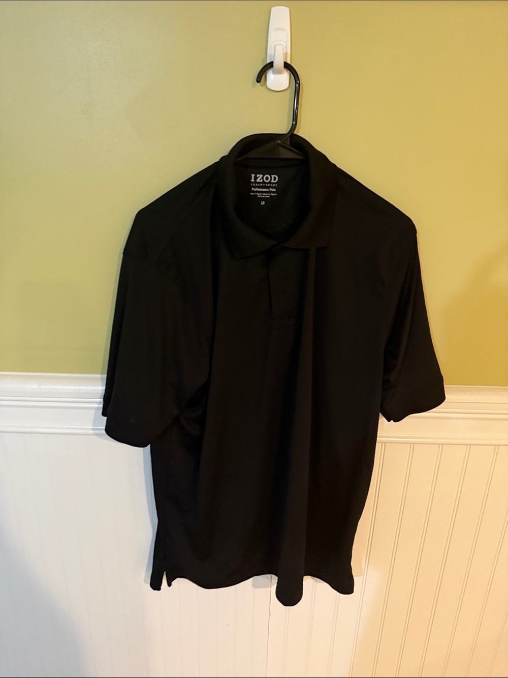 Izod Men's Size M Luxury Sport Black Performance Polo